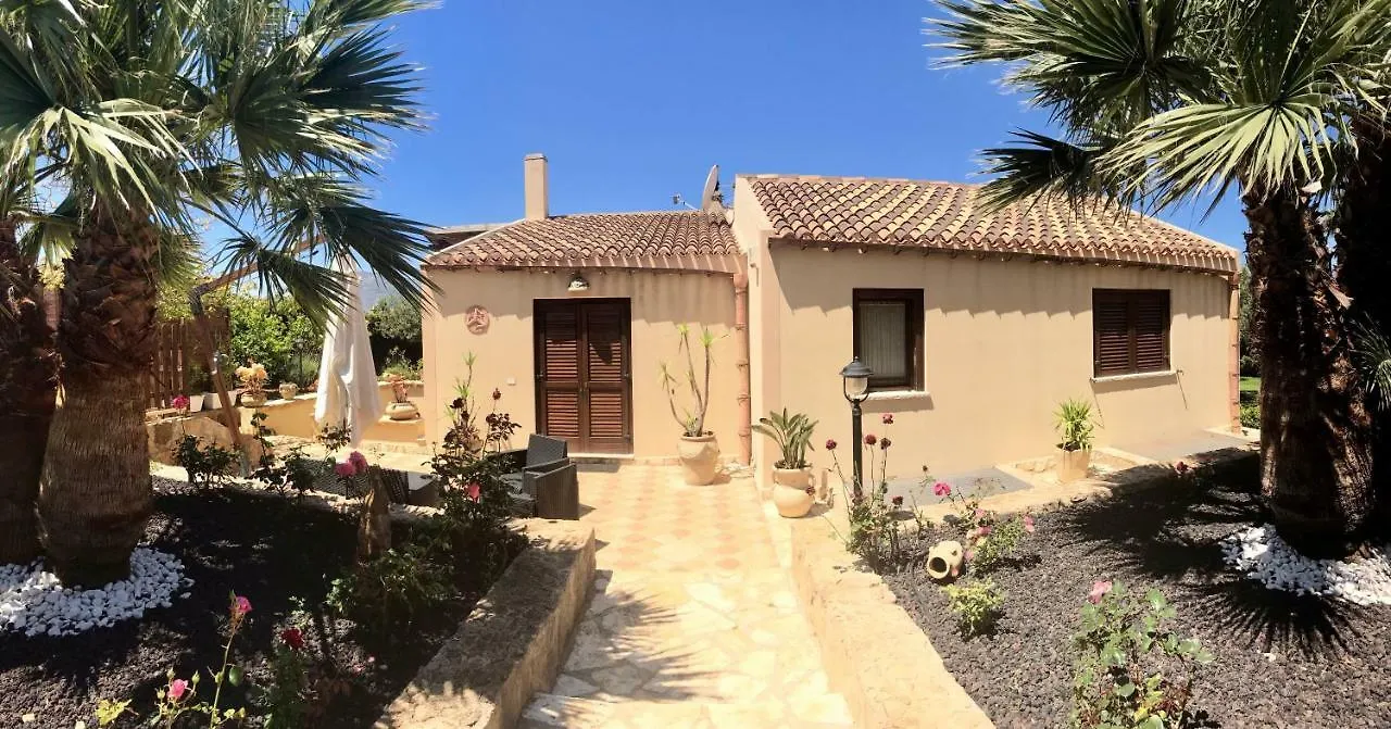 Baia Cofano Home Custonaci 0*,  Italy